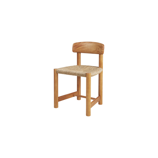 Spisestol Daumiller med sete i papirsnor i lys furu/ Golden Pine fra Gubi.