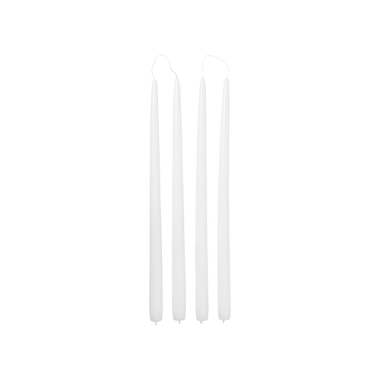 Lys Smooth Taper Candle fra Broste Copenhagen i fargen Pure White (hvite lys)