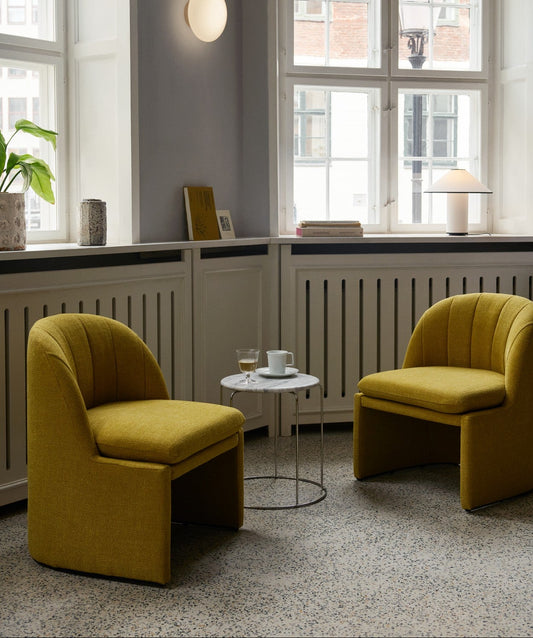 Et fint sidebord til bruk i stuen, eller som nattbord. Wire Stool er spådd til å bli et samleobjekt – og vil derfor være en krakk du vil kunne ha glede av i lang, lang tid! Og marmoren? Ja, den vil kun bli finere over tid.