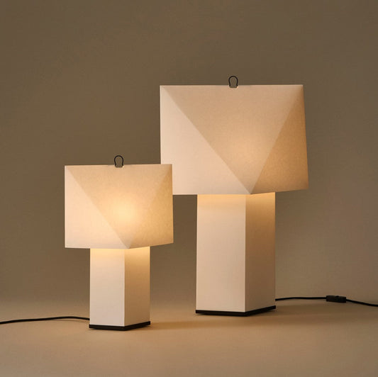 Aplat Table Lamp – bordlampe i papir