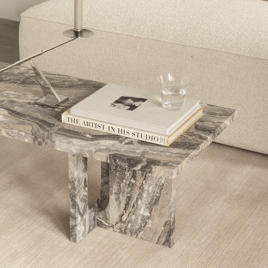 Sofabord Androgyne Lounge Table Grey Galaxy Marble fra Audo Copenhagen.