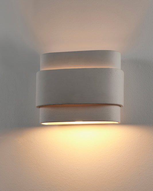 Vegglampen Louis fra Serax er nydelig å bruke i alle husets rom, fra kjøkken og stue til gang og soverom!