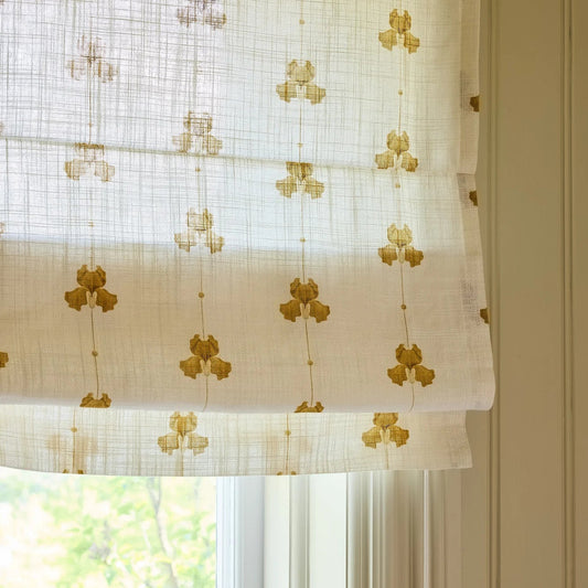 Liftgardin vevd lin Sweet Pea i fargen sennepsgul/ Mustard fra Gotain.