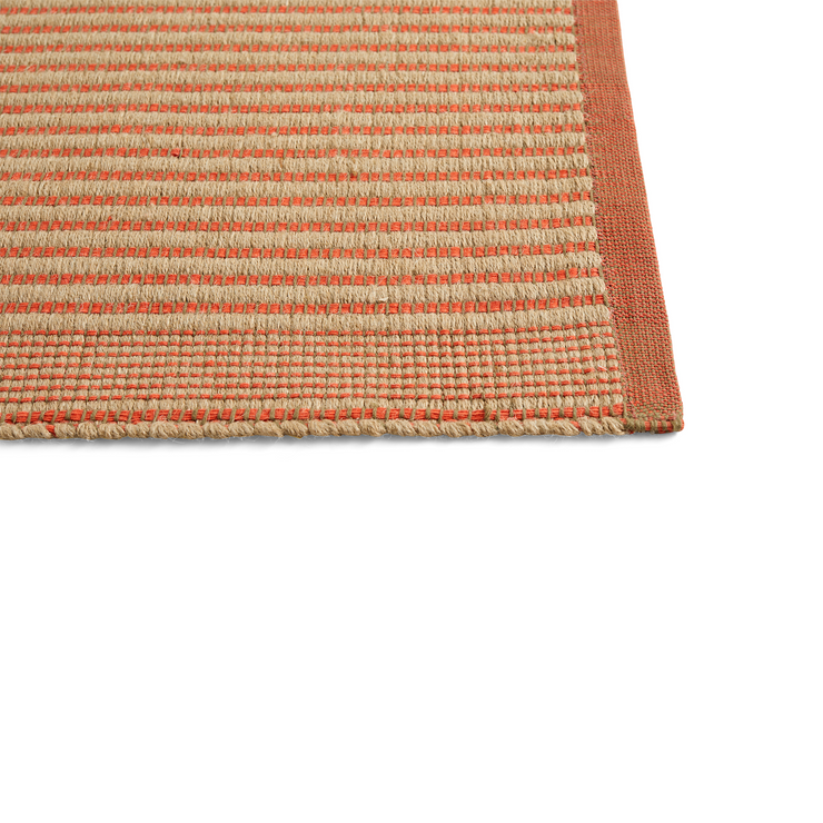 Teppet Tapis fra Hay i fargen Red.