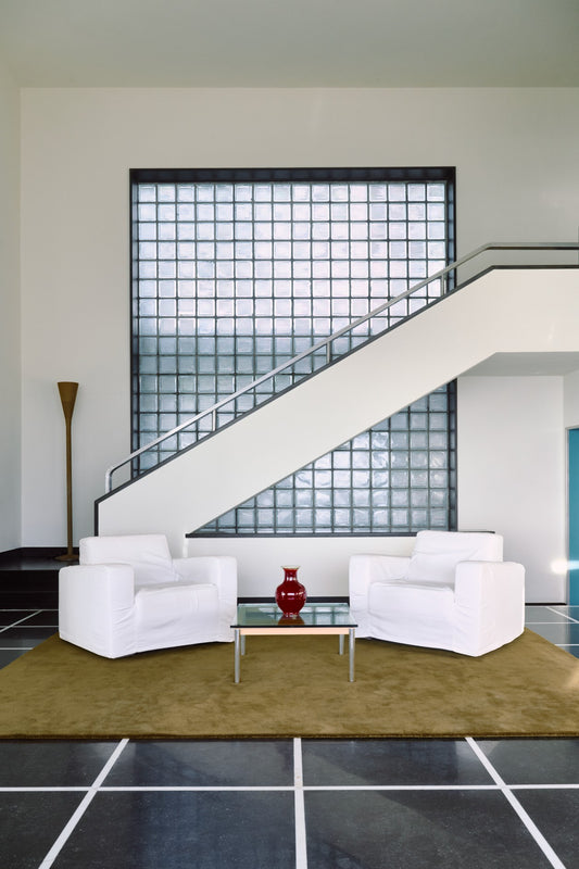 Ullteppet Classic Solid fra Layered i fargen Green Umber