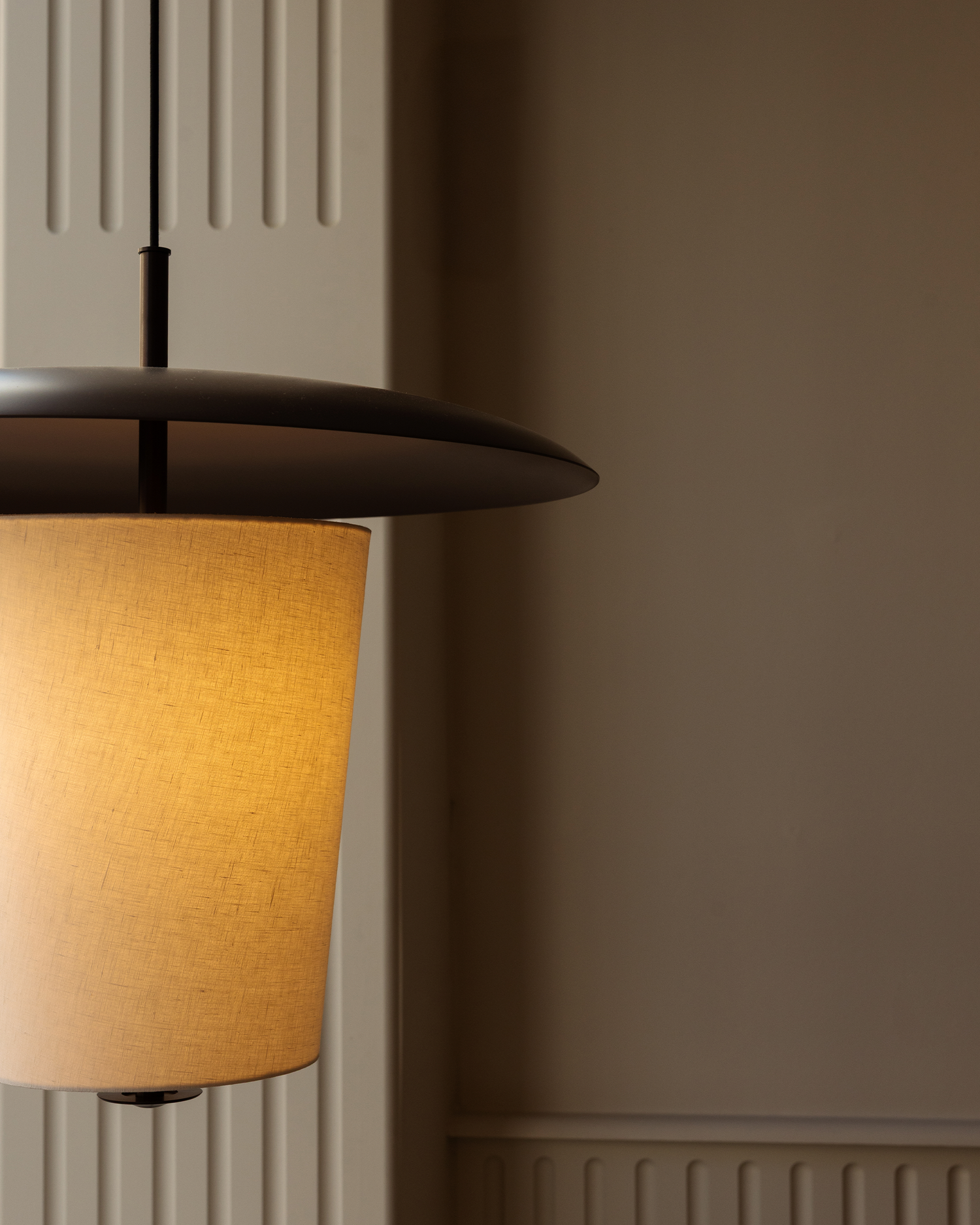 Taklampe Toton 600 fra Lyfa.