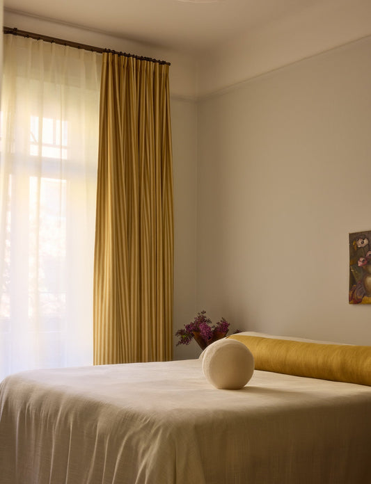 Mørkleggende vevd lingardin Stripe i fargen sennepsgul/ Mustard fra Gotain.