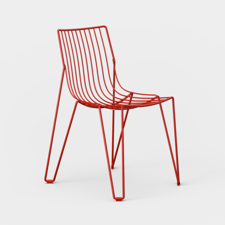 Rød utestol: Spisestolen Tio Chair fra Massproductions i fargen Pure Red