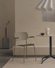 Spisestolen Co Dining Chair Outdoor er utviklet i et samarbeid mellom Norm Architects og Els Van Hoorebeeck.