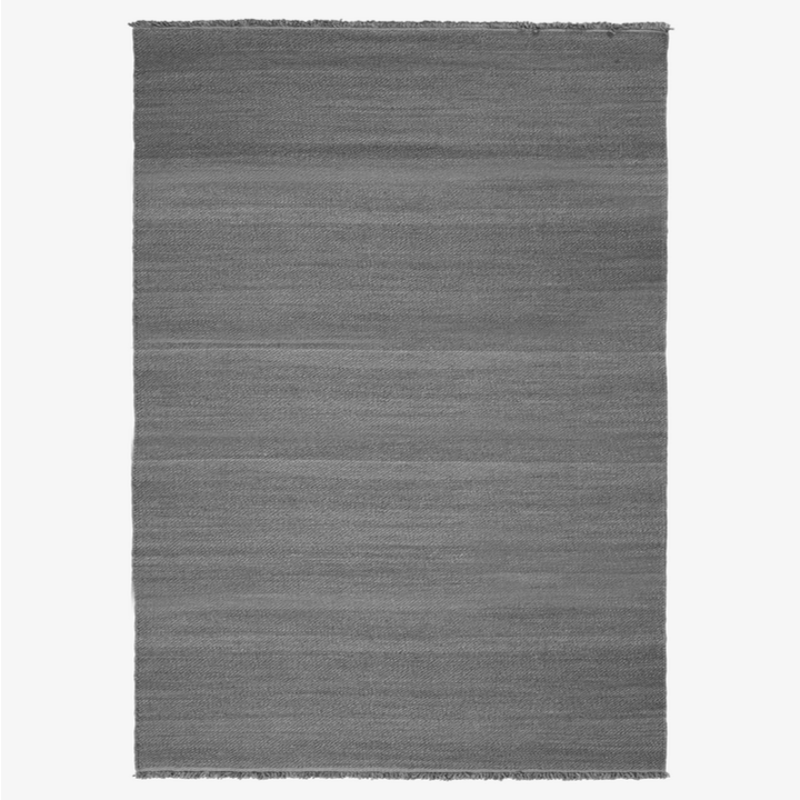 Found rug 04 grå / stone grey