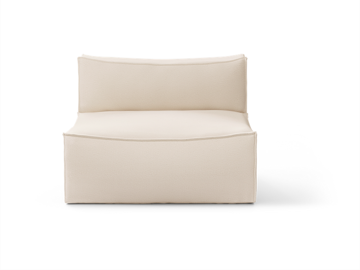Off-white midtmodul large- Midtmodulen står fint både alene som stol, eller sammen med de øvrige modulene. Mål: B 108 x H 76 x D 108 cm