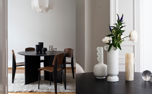 Ett spisebord - 2 ulike stiler