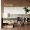 Lenestolen Rico Lounge Chair fra Ferm Living i tekstilet Louisiana (prisgruppe 3)