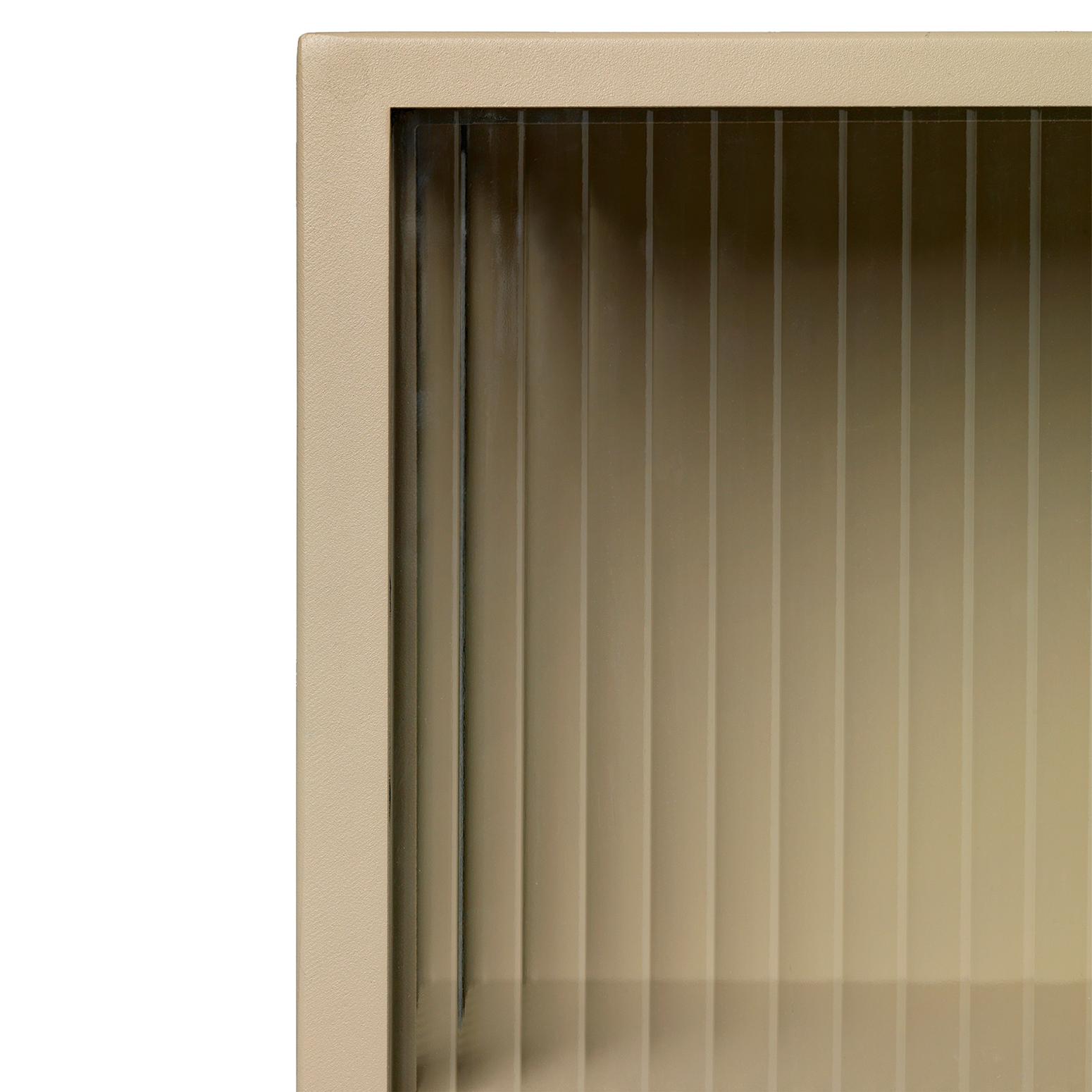 Veggskap Haze Wall Cabinet Rillet Glass fra Ferm Living i beige / Cashmere.