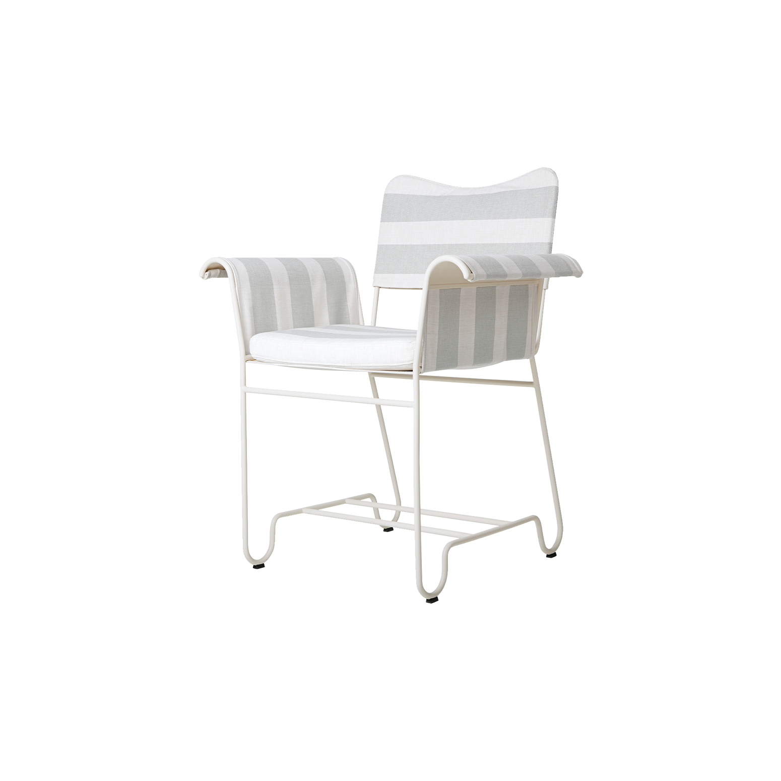 Spisestol Tropique Dining Chair fra Gubi,  hvit med tekstil Leslie Stripe 20, uten frynser