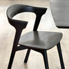 Spisestol Bok Dining Chair fra Ethnicraft med finish i svartlakkert eik