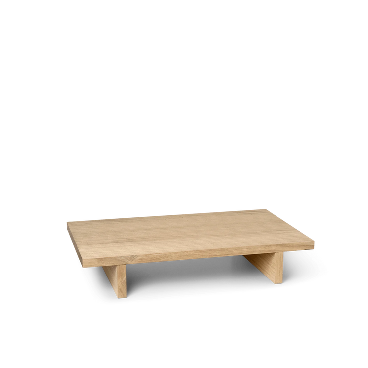 Bord Kona Low Table fra Ferm Living i naturlig eik.