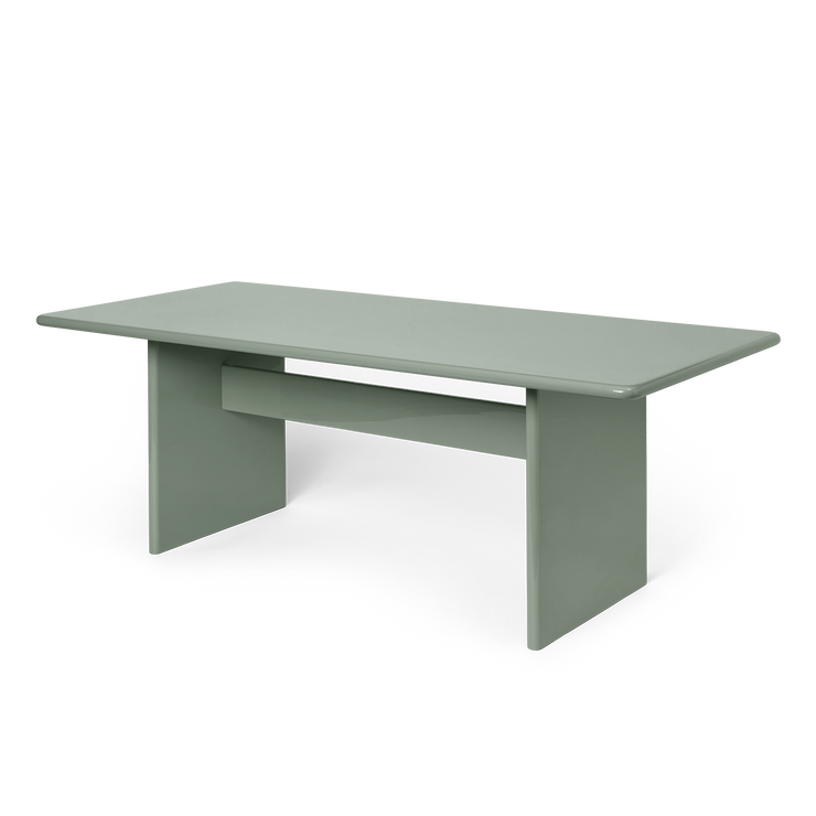 Spisebordet Rink Dining Table i fargen Tea Green fra Ferm Living i størrelse 90x200 cm