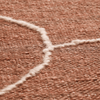 Teppe Gesso Jute Rug fra Ferm Living i brunrødt (Terracotta/Off-white).