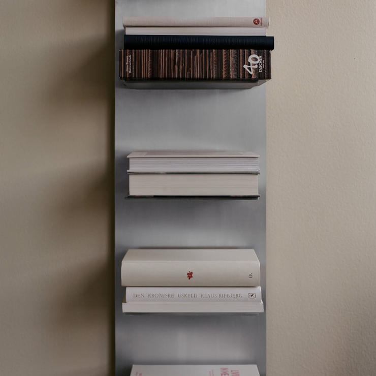 Hylle Lager Wall Shelf Triple Small fra Ferm Living.