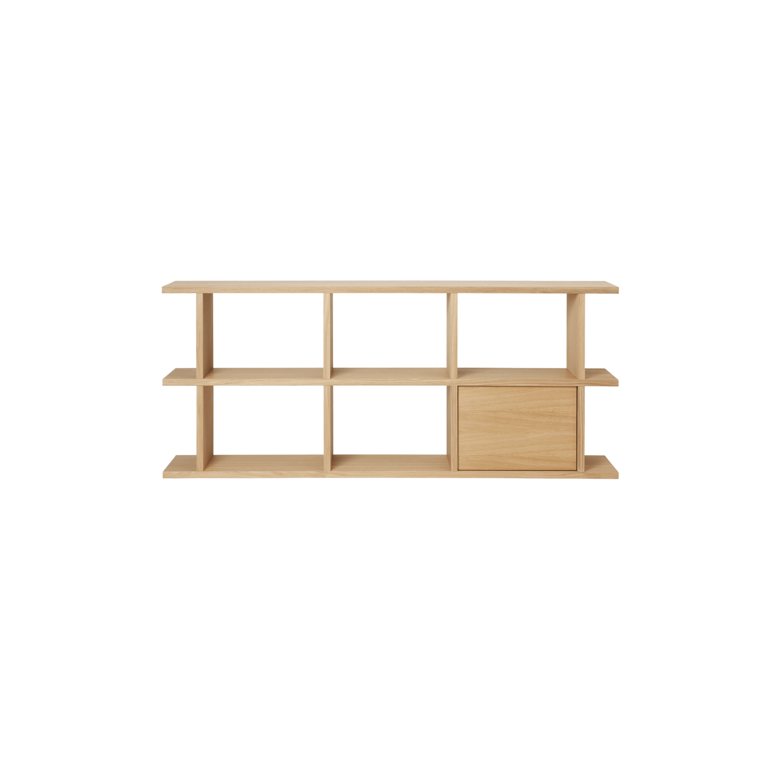 Innsats Kona Bookcase Cabinet Insert i naturfarget eikefinér (Natural) fra Ferm Living.