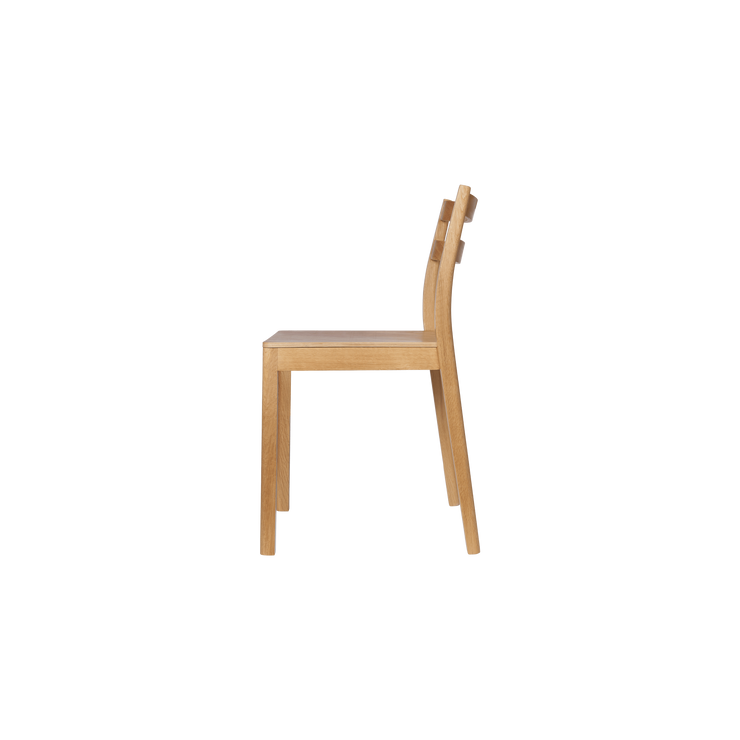 Spisestol Boda Dining Chair i eik / Natural Oak fra Ferm Living.