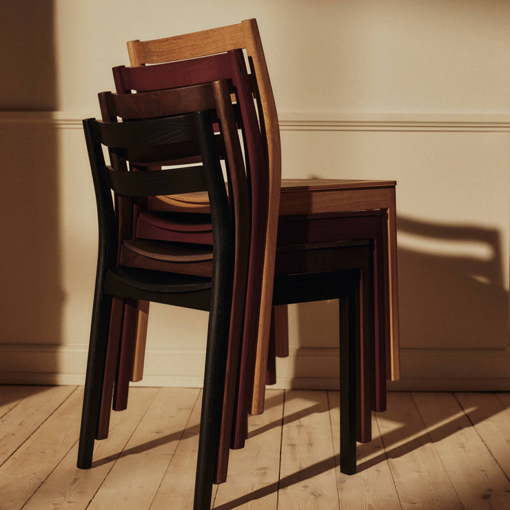 Spisestol Boda Dining Chair fra Ferm Living.