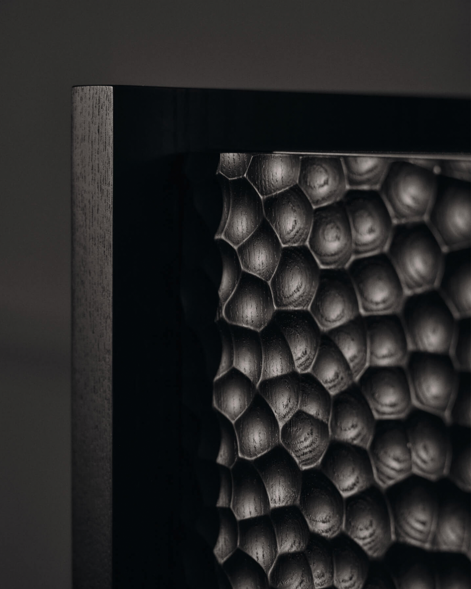 Sidebord Scarni Side Table fra Ferm Living.