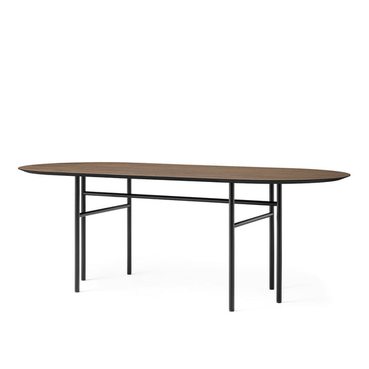 Snaregade ovalt spisebord i farge mørk eik