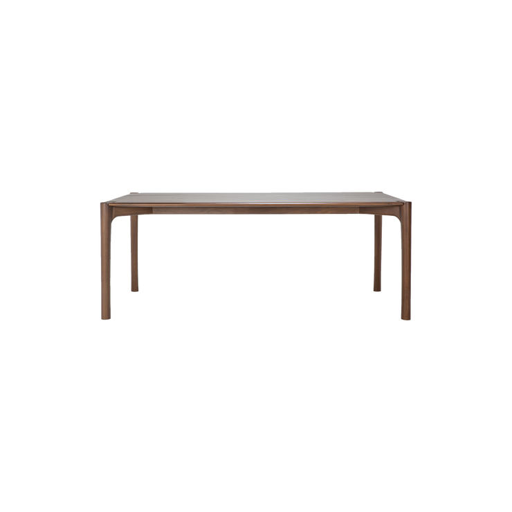 Spisebord PI Dining Table fra Ethnicraft i lakkert teak.