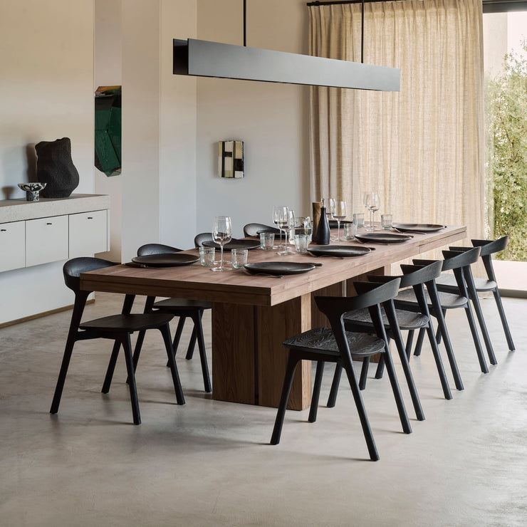 Spisestol Bok Dining Chair fra Ethnicraft med finish i svartlakkert eik