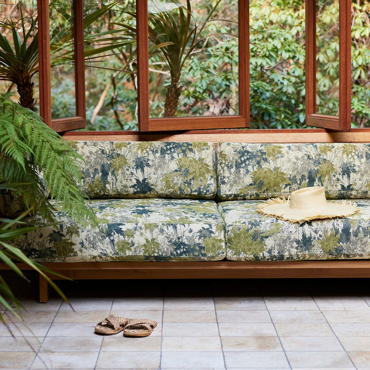Sofa Outdoor Teak fra HK Living i tekstilet Botanical