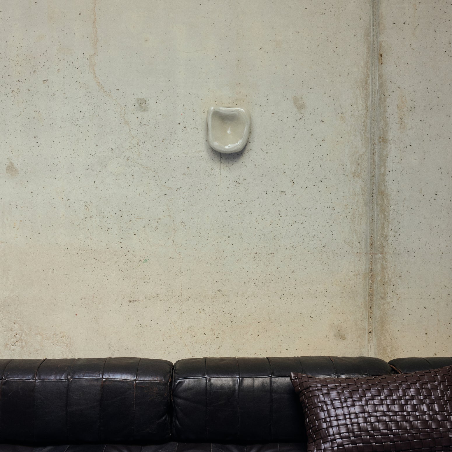 Glasskulptur Glass Sculpture fra HKliving i fargen Overcast