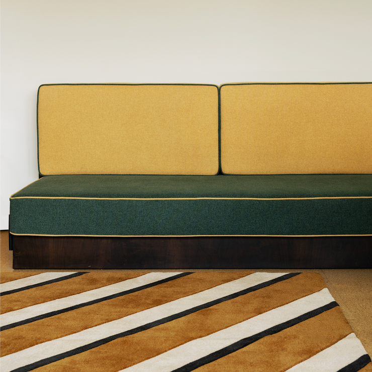 Teppe Diagonal i fargen Sand fra Layered.