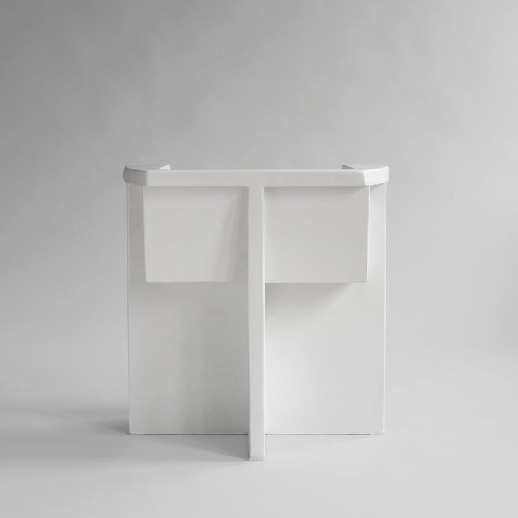Brutus Dining Chair sett bakfra.
