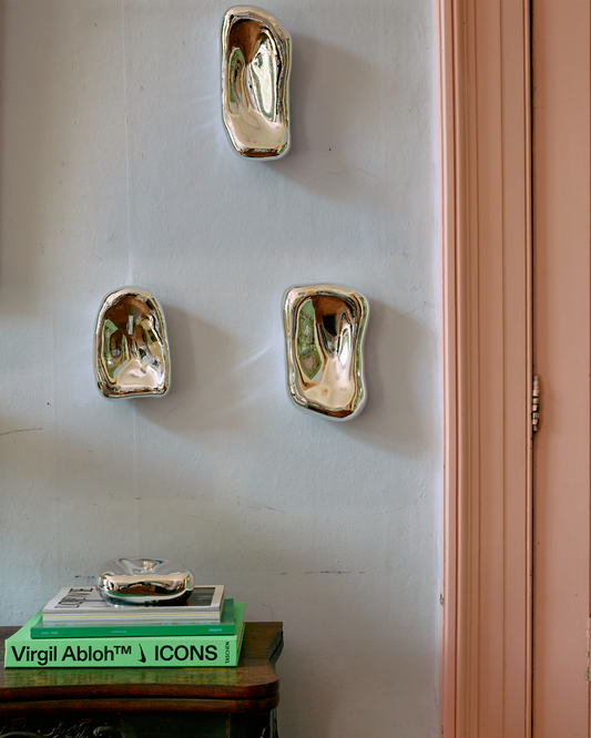 Veggdekorasjon Glass Sculpture Chrome, sett på 4 stk fra HKliving.