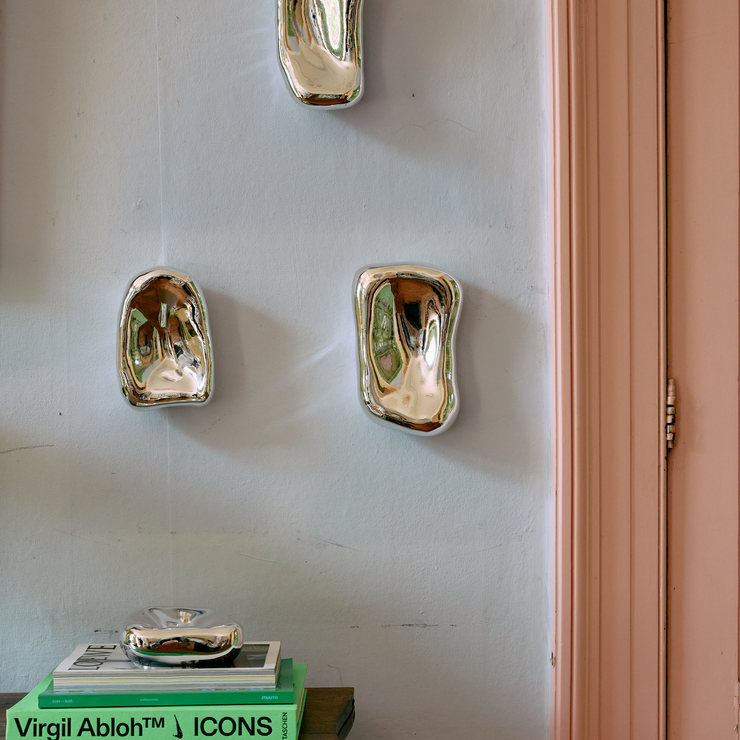 Veggdekorasjon Glass Sculpture Chrome, sett på 4 stk fra HKliving.