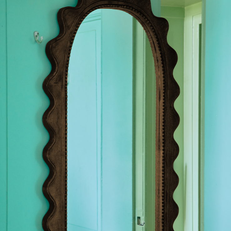 Speil Wooden Ripple Mirror fra HKliving.