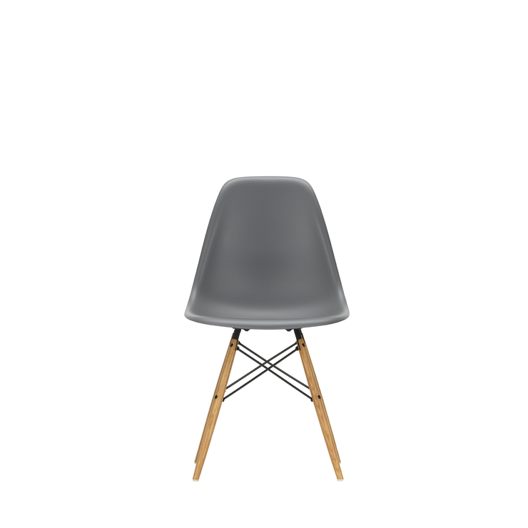 Spisestol Eames Plastic Side Chair RE DSW fra Vitra, med ben i ask og grått sete (Granite grey)