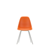 Spisestol Eames Plastic Side Chair RE DSX fra Vitra, med ben i krom og oransje sete (Rusty orange)
