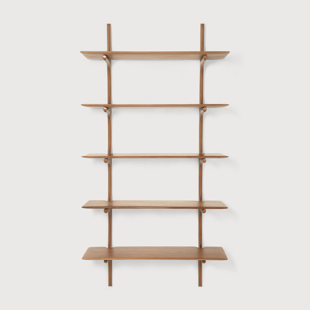 Vegghengt hylle med fem hylleflater: Pl Wall Shelf fra Ethnicraft, i heltre mahogni