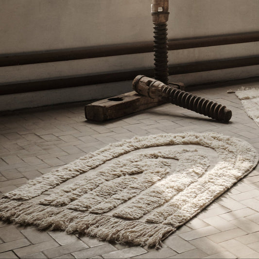 Teppet no.01 fra Cappelen Dimyr 