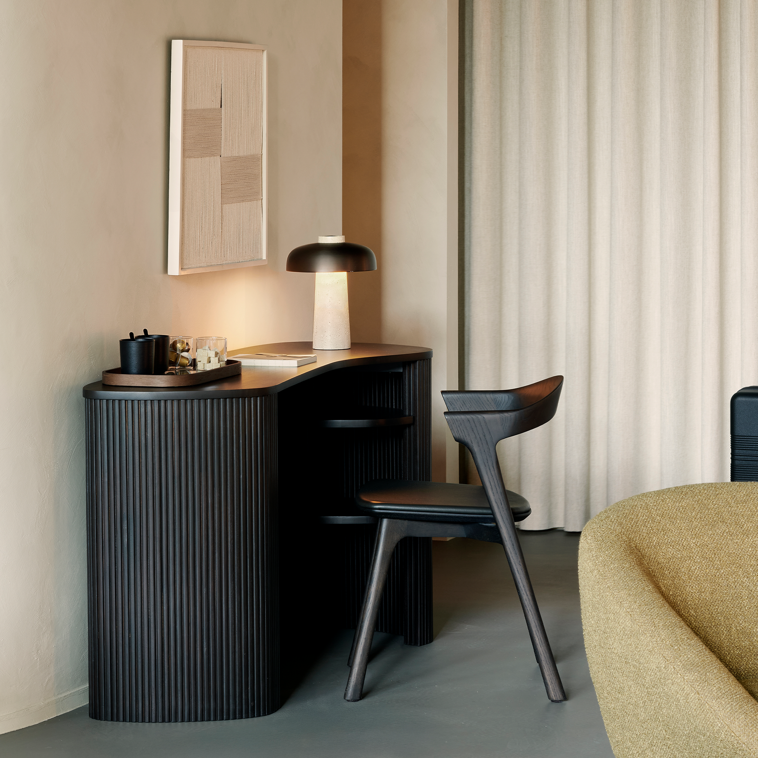 Skrivebord Roller Max Desk fra Ethnicraft.