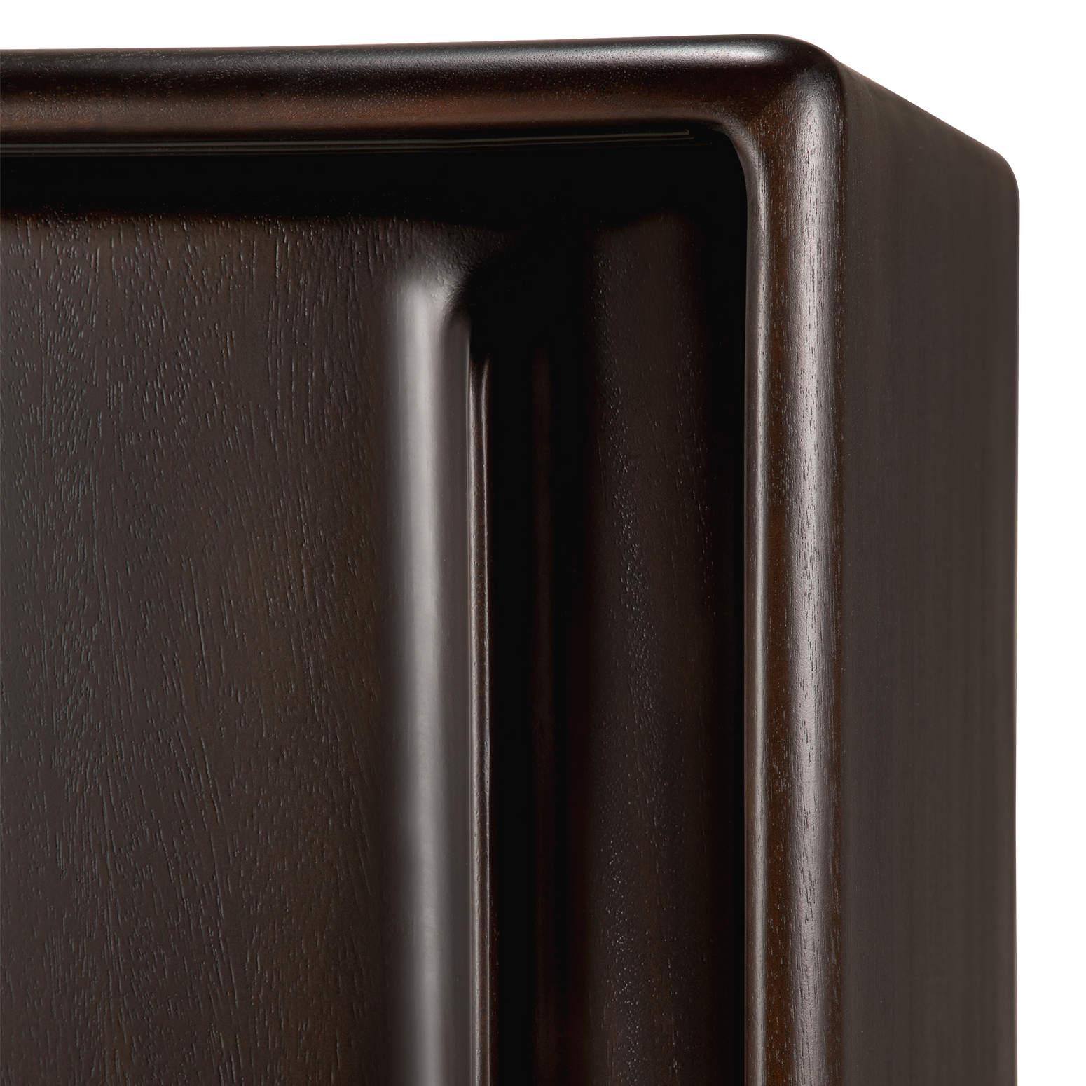 Skjenk Flow Sideboard fra Ethnicraft.