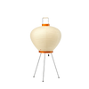 Den skulpturelle bordlampen Akari 3A er en del av en lampeserie som er designet av Isamu Noguchi i 1951 for Vitra.