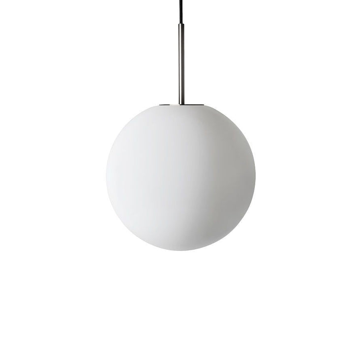 Arkivlampe 4014 fra Hadeland Glassverk i matt, sandblåst glass med stålfarget oppheng i størrelse Ø300 mm.