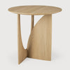 Sidebordet Geometric Side Table fra Ethnicraft i oljet eik