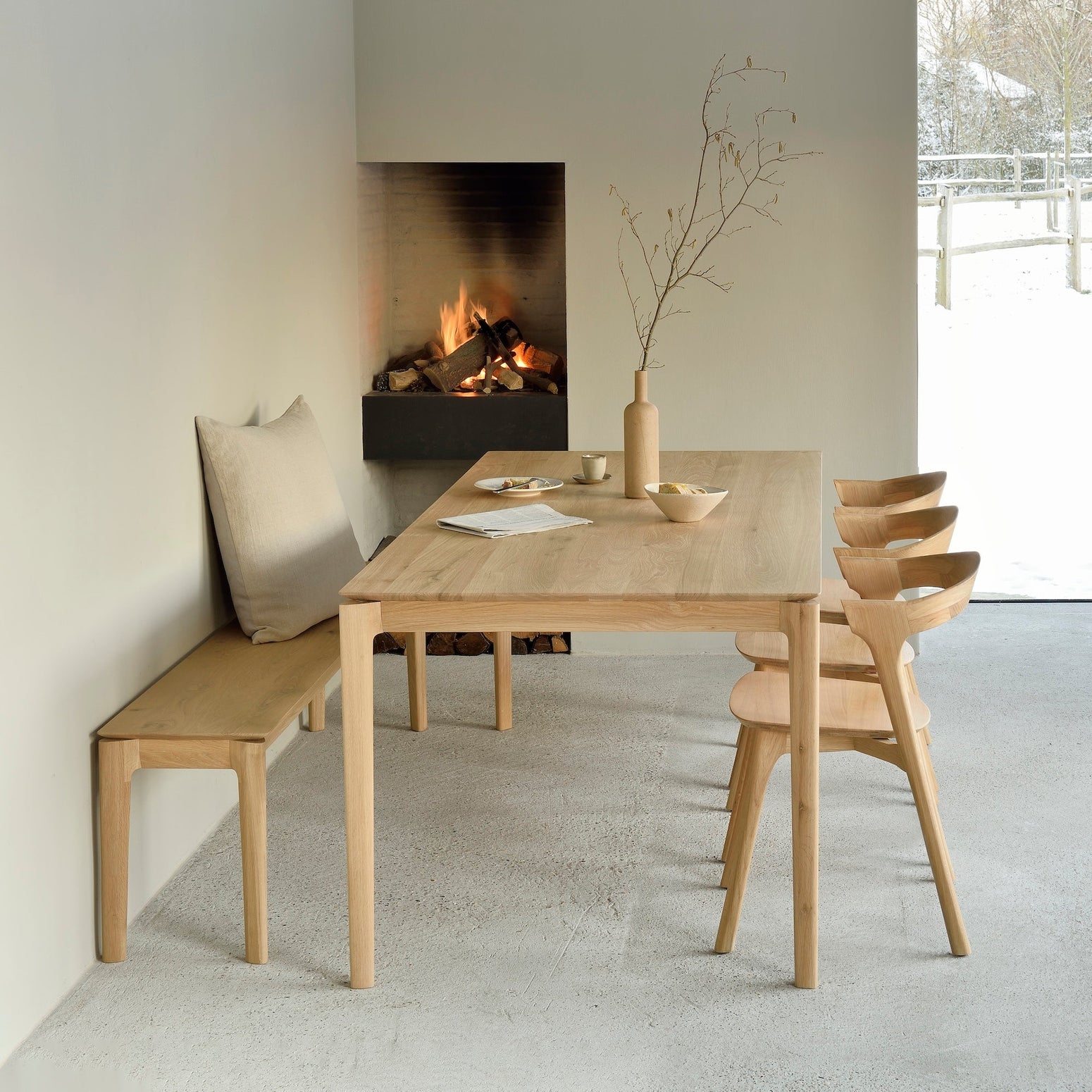 Spisestol Bok Dining Chair fra Ethnicraft med finish i oljet eik
