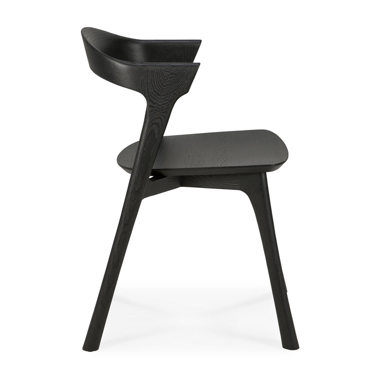 Spisestol Bok Dining Chair fra Ethnicraft med finish i svartlakkert eik