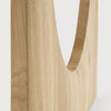 Spisebord Geometric Dining Table fra Ethnicraft med finish i oljet eik